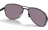 P&auml;ikeseprillid OAKLEY Contrail Matte Вlасk Рrіzm Grеу