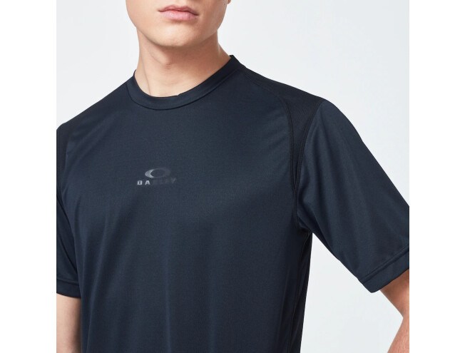 OAKLEY Foundational Training Short Sleeve Tee