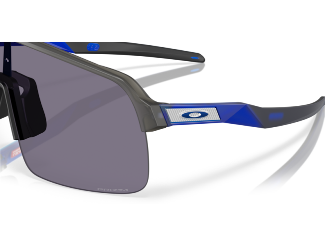 OAKLEY Sutro Lite Matte Grey Smoke Prizm Grey