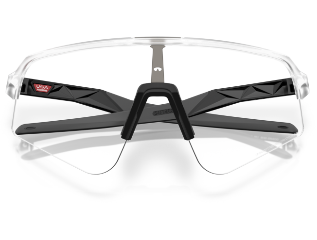 P&auml;ikeseprillid OAKLEY Sutro Lite Sweep Matte Clear Photochromic